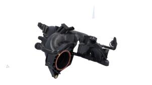 Gebruikte Spruitstuk Inlaat Peugeot 3008 II (M4/MC/MJ/MR) 1.6 e-THP 165 16V Prijs € 75,00 Inclusief btw aangeboden door Automaterialen Ronald Morien B.V.