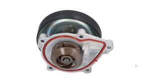 Gebruikte Waterpomp Peugeot 3008 II (M4/MC/MJ/MR) 1.6 e-THP 165 16V Prijs € 75,00 Inclusief btw aangeboden door Automaterialen Ronald Morien B.V.