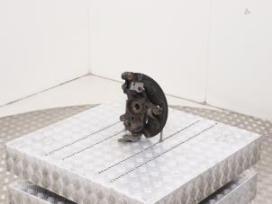 Gebruikte Asschenkel rechts-voor Opel Combo Cargo 1.6 CDTI 100 Prijs € 95,00 Margeregeling aangeboden door Automaterialen Ronald Morien B.V.