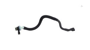 Nieuwe Leiding (diversen) Dacia Duster (SR) 1.3 TCE 150 16V Prijs € 19,00 Inclusief btw aangeboden door Automaterialen Ronald Morien B.V.