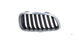 Gebruikte Grille BMW 2 serie (F22) 218i 1.5 TwinPower Turbo 12V Prijs € 25,00 Inclusief btw aangeboden door Automaterialen Ronald Morien B.V.