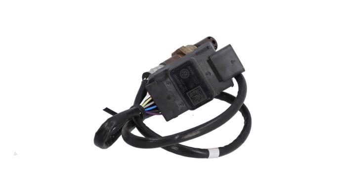Gebruikte Nox sensor Volkswagen Tiguan (AD1) 2.0 TDI 16V BlueMotion Techn.SCR 4Motion Prijs € 295,00 Inclusief btw aangeboden door Automaterialen Ronald Morien B.V.