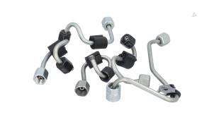 Gebruikte Dieselleiding Set Volkswagen Transporter/Caravelle T6 2.0 TDI 150 Prijs € 75,00 Inclusief btw aangeboden door Automaterialen Ronald Morien B.V.