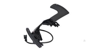 Gebruikte Schakelflipper set Citroen DS5 (KD/KF) 2.0 165 HYbrid4 16V Prijs € 25,00 Margeregeling aangeboden door Automaterialen Ronald Morien B.V.