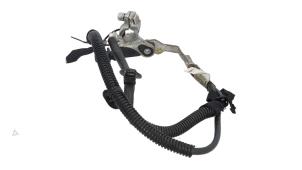 Gebruikte Accu sensor Citroen DS5 (KD/KF) 2.0 165 HYbrid4 16V Prijs € 35,00 Margeregeling aangeboden door Automaterialen Ronald Morien B.V.