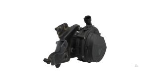 Gebruikte Compressor BMW 3 serie (E46/2C) M3 3.2 24V Prijs € 49,00 Margeregeling aangeboden door Automaterialen Ronald Morien B.V.