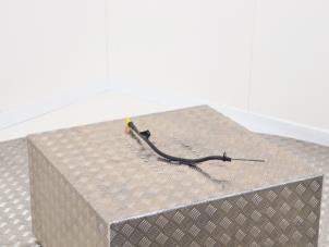 Nieuwe Olie Peilstok Volkswagen Transporter/Caravelle T6 Prijs € 14,99 Inclusief btw aangeboden door Automaterialen Ronald Morien B.V.