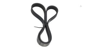 Nieuwe Multiriem Volkswagen Transporter/Caravelle T6 2.0 TDI 150 Prijs € 19,00 Inclusief btw aangeboden door Automaterialen Ronald Morien B.V.