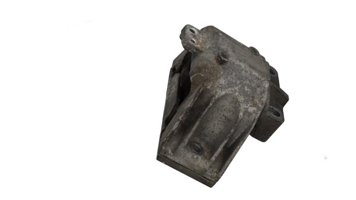 Gebruikte Motorrubber Audi TT (8N3) 1.8 T 20V Quattro Prijs € 19,00 Margeregeling aangeboden door Automaterialen Ronald Morien B.V.