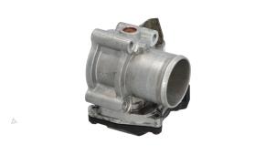 Gebruikte Gasklephuis Renault Trafic New (FL) 2.0 dCi 16V 90 Prijs € 35,00 Margeregeling aangeboden door Automaterialen Ronald Morien B.V.