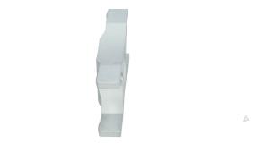 Nieuwe Diversen Volkswagen Touran (5T1) 2.0 TDI 110 Prijs € 9,99 Inclusief btw aangeboden door Automaterialen Ronald Morien B.V.