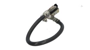 Gebruikte Accu sensor Ford Transit Connect (PJ2) 1.5 TDCi ECOnetic Prijs € 25,00 Margeregeling aangeboden door Automaterialen Ronald Morien B.V.