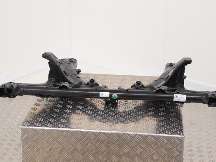Gebruikte Subframe Tesla Model Y (5YJY) EV 4x4 Prijs € 272,25 Inclusief btw aangeboden door Automaterialen Ronald Morien B.V.