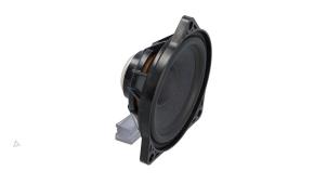 Gebruikte Luidspreker Tesla Model Y (5YJY) EV 4x4 Prijs € 34,99 Inclusief btw aangeboden door Automaterialen Ronald Morien B.V.