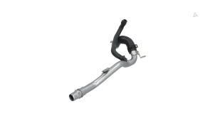 Nieuwe Waterpijp Renault Trafic Passenger (1JL/2JL/3JL/4JL) 2.0 dCi 16V 170 Prijs € 25,00 Inclusief btw aangeboden door Automaterialen Ronald Morien B.V.