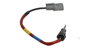 Nieuwe Uitlaat temperatuursensor Renault Trafic Passenger (1JL/2JL/3JL/4JL) 2.0 dCi 16V 170 Prijs € 25,00 Inclusief btw aangeboden door Automaterialen Ronald Morien B.V.