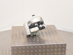 Gebruikte Diversen Tesla Model Y (5YJY) EV 4x4 Prijs € 995,00 Inclusief btw aangeboden door Automaterialen Ronald Morien B.V.