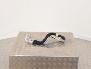 Gebruikte Airco Leiding Tesla Model Y (5YJY) EV 4x4 Prijs € 54,45 Inclusief btw aangeboden door Automaterialen Ronald Morien B.V.