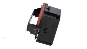 Gebruikte Alarm sirene Opel Crossland X/Crossland 1.2 Turbo 12V Prijs € 25,00 Inclusief btw aangeboden door Automaterialen Ronald Morien B.V.