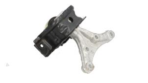 Gebruikte Motorsteun Opel Crossland X/Crossland 1.2 Turbo 12V Prijs € 20,00 Inclusief btw aangeboden door Automaterialen Ronald Morien B.V.