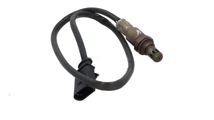 Gebruikte Lambda Sonde Audi A4 (B9) 1.4 TFSI 16V Prijs € 35,00 Margeregeling aangeboden door Automaterialen Ronald Morien B.V.