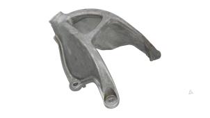 Gebruikte Motorrubber Audi A4 (B9) 1.4 TFSI 16V Prijs € 19,00 Margeregeling aangeboden door Automaterialen Ronald Morien B.V.