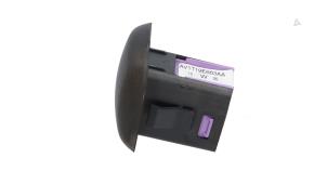 Gebruikte Sensor Licht Ford Focus 3 1.5 EcoBoost 16V 150 Prijs € 10,00 Margeregeling aangeboden door Automaterialen Ronald Morien B.V.