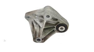 Gebruikte Versnellingsbak Steun Ford Focus 3 1.5 EcoBoost 16V 150 Prijs € 15,00 Margeregeling aangeboden door Automaterialen Ronald Morien B.V.