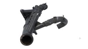 Gebruikte Thermostaathuis Volkswagen Transporter/Caravelle T6 2.0 TDI 150 Prijs € 34,99 Inclusief btw aangeboden door Automaterialen Ronald Morien B.V.