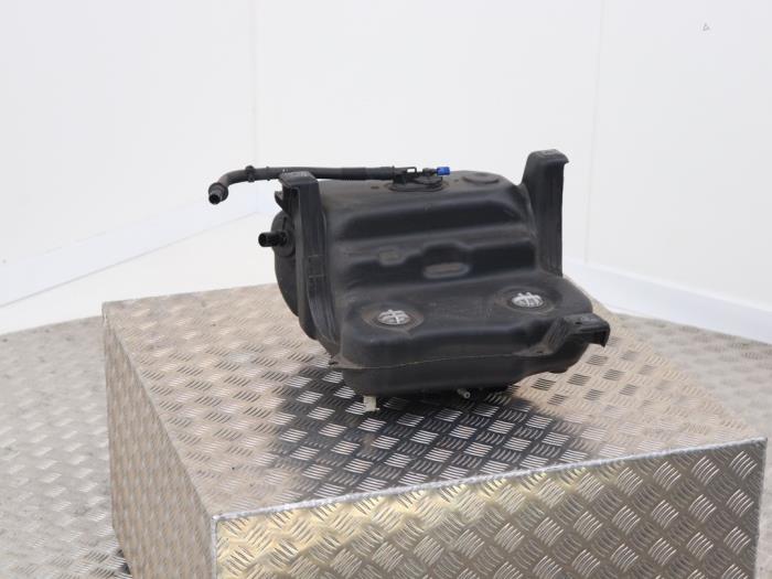 Volkswagen Passat Adblue tanks voorraad Onderdelenlijn.nl