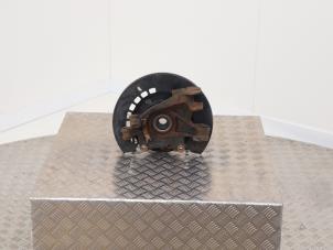 Gebruikte Fusee links-achter Audi Q7 (4LB) 4.2 FSI V8 32V Prijs € 75,00 Margeregeling aangeboden door Automaterialen Ronald Morien B.V.