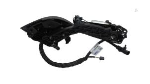 Gebruikte Afdekplaat Cabriodak Audi R8 Spyder (427/429) 5.2 V10 40V FSI Quattro Prijs € 356,95 Inclusief btw aangeboden door Automaterialen Ronald Morien B.V.