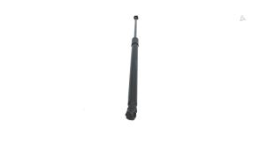 Gebruikte Gasdemper rechts-achter Seat Arona (KJX) 1.0 TSI 12V Prijs € 12,10 Inclusief btw aangeboden door Automaterialen Ronald Morien B.V.