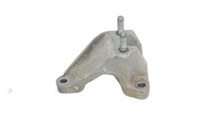 Gebruikte Motorrubber Ford Fiesta 6 (JA8) 1.0 EcoBoost 12V 100 Prijs € 19,00 Margeregeling aangeboden door Automaterialen Ronald Morien B.V.