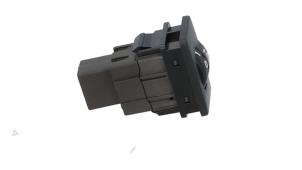 Gebruikte Hoogteregelaar schakelaar Toyota Yaris III (P13) 1.5 16V Hybrid Prijs € 10,00 Margeregeling aangeboden door Automaterialen Ronald Morien B.V.