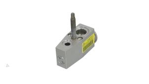 Gebruikte Expansieklep airco Opel Astra K Sports Tourer 1.4 16V Prijs € 25,00 Inclusief btw aangeboden door Automaterialen Ronald Morien B.V.