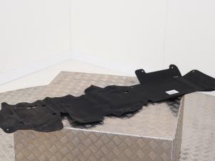 Gebruikte Afdekplaat motor Audi E-tron (GEN) 55 quattro Prijs € 19,00 Inclusief btw aangeboden door Automaterialen Ronald Morien B.V.