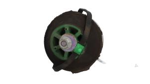 Gebruikte Motorrubber Aston Martin DB 9 Vantage 6.0 V12 48V Prijs € 75,00 Margeregeling aangeboden door Automaterialen Ronald Morien B.V.