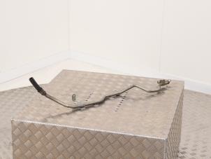 Gebruikte Oliedruk Leiding Aston Martin DB 9 Vantage 6.0 V12 48V Prijs € 65,00 Margeregeling aangeboden door Automaterialen Ronald Morien B.V.