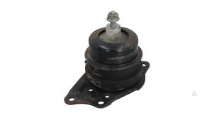 Gebruikte Motorsteun Volkswagen Polo V (6R) 1.2 12V BlueMotion Technology Prijs € 15,00 Margeregeling aangeboden door Automaterialen Ronald Morien B.V.