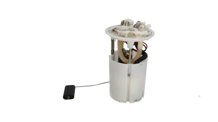Gebruikte Tank element Pomp Renault Megane III Berline (BZ) 1.5 dCi 110 Prijs € 49,00 Margeregeling aangeboden door Automaterialen Ronald Morien B.V.