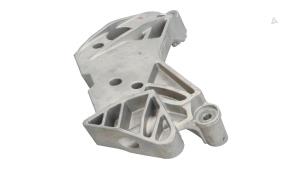 Gebruikte Motorrubber Volkswagen Golf VII (AUA) 1.8 TSI 16V Prijs € 14,99 Inclusief btw aangeboden door Automaterialen Ronald Morien B.V.