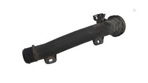 Gebruikte Intercooler Buis Opel Crossland (X) 1.2 Turbo 12V Prijs € 15,00 Inclusief btw aangeboden door Automaterialen Ronald Morien B.V.