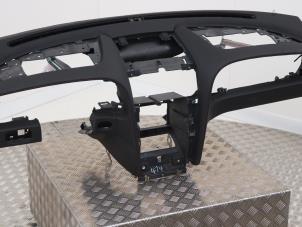 Gebruikte Dashboard Bentley Continental GT 6.0 W12 48V Prijs € 1.195,00 Margeregeling aangeboden door Automaterialen Ronald Morien B.V.