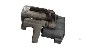 Gebruikte Remklauw (Tang) rechts-achter Peugeot 308 SW (L4/L9/LC/LJ/LR) 1.5 BlueHDi 130 Prijs € 49,00 Margeregeling aangeboden door Automaterialen Ronald Morien B.V.