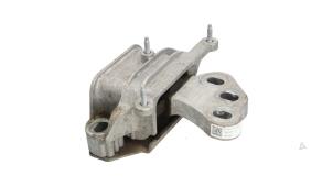 Gebruikte Motorsteun Ford Fiesta 7 1.0 EcoBoost 12V Prijs € 25,00 Margeregeling aangeboden door Automaterialen Ronald Morien B.V.