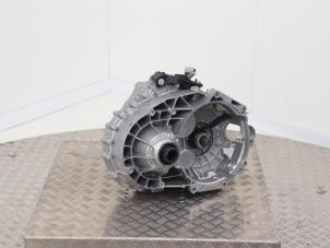 Nieuwe Versnellingsbak Volkswagen Transporter/Caravelle T6 2.0 TDI DRF 4Motion Prijs € 2.359,50 Inclusief btw aangeboden door Automaterialen Ronald Morien B.V.