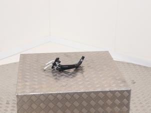 Gebruikte Waterpijp Porsche Cayenne III (9YA) 3.0 V6 Turbo 24V E-Hybrid Prijs € 34,99 Inclusief btw aangeboden door Automaterialen Ronald Morien B.V.