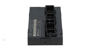 Gebruikte Computer Body Control Volkswagen Golf V (1K1) 1.9 TDI Prijs € 25,00 Margeregeling aangeboden door Automaterialen Ronald Morien B.V.