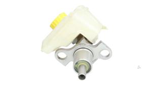 Gebruikte Hoofdremcilinder Bentley Continental GT 6.0 W12 48V Prijs € 75,00 Margeregeling aangeboden door Automaterialen Ronald Morien B.V.